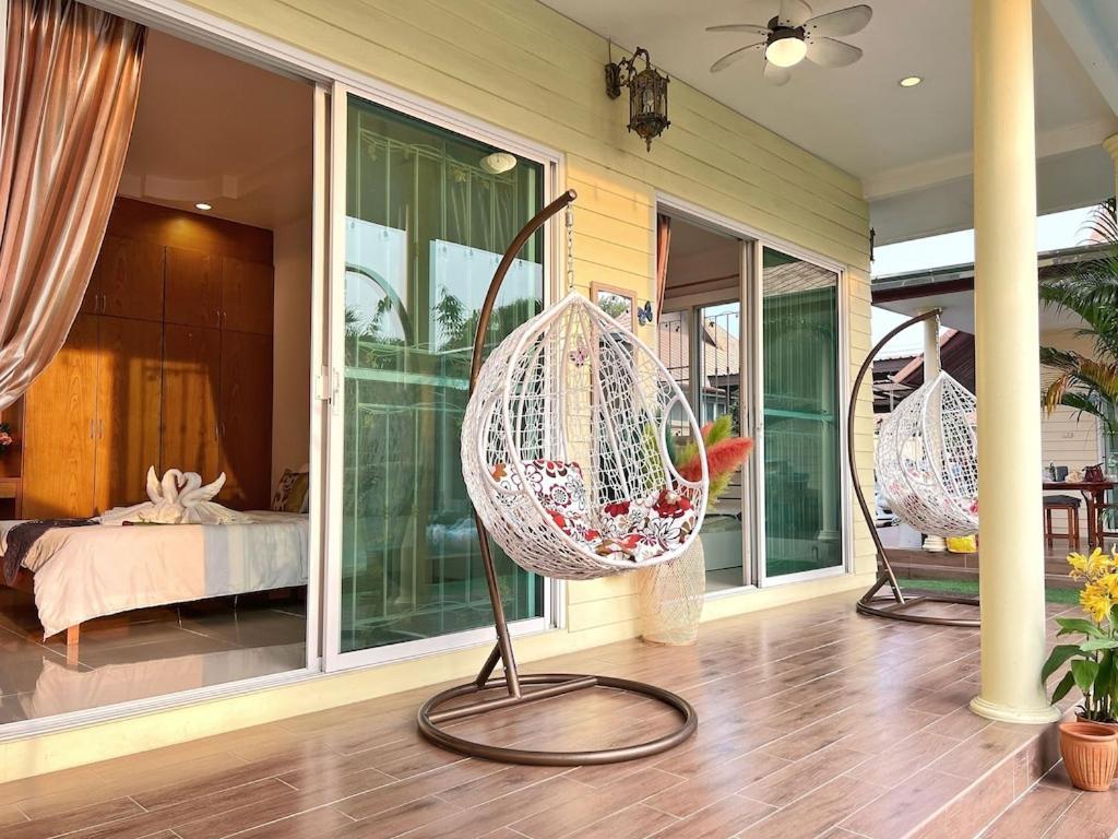 Mantra Pattaya Pool Villa With Jacuzzi In Pattaya-Pet-Friendly Jomtien Beach Exterior photo