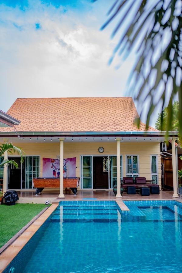 Mantra Pattaya Pool Villa With Jacuzzi In Pattaya-Pet-Friendly Jomtien Beach Exterior photo